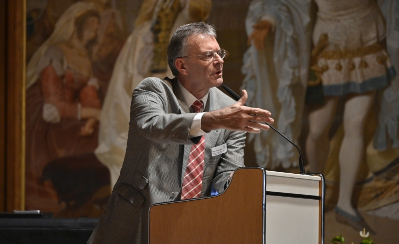 Peter Fleischmann am Rednerpult